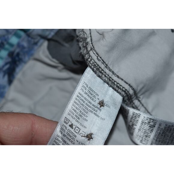 Men's Gray Casual Pants - Picture 5 of 8